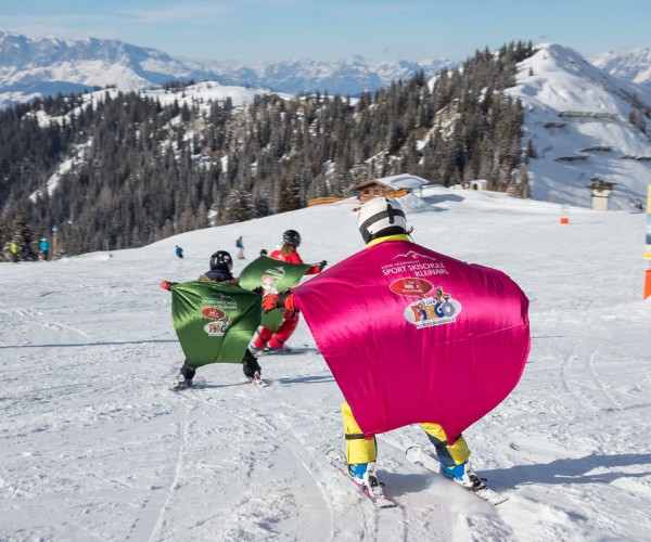 Skikurse für die kleinen Rennfahrer in unserer Partner-Skischule Kleinarl