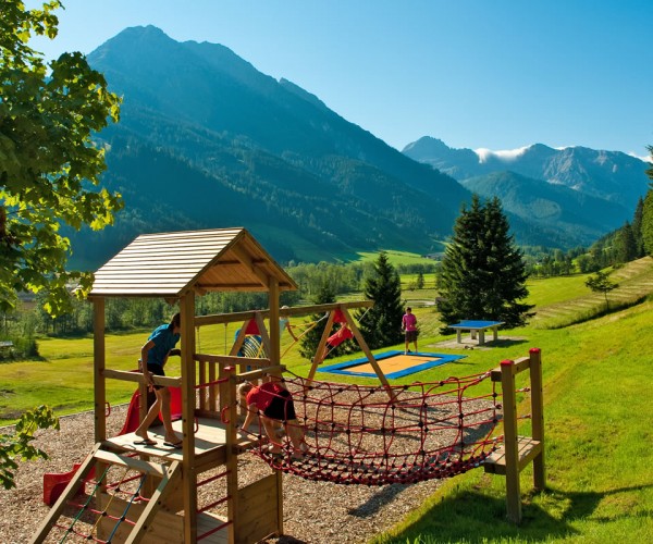 Unser Kinderspielplatz in der Ferienanlage in Kleinarl