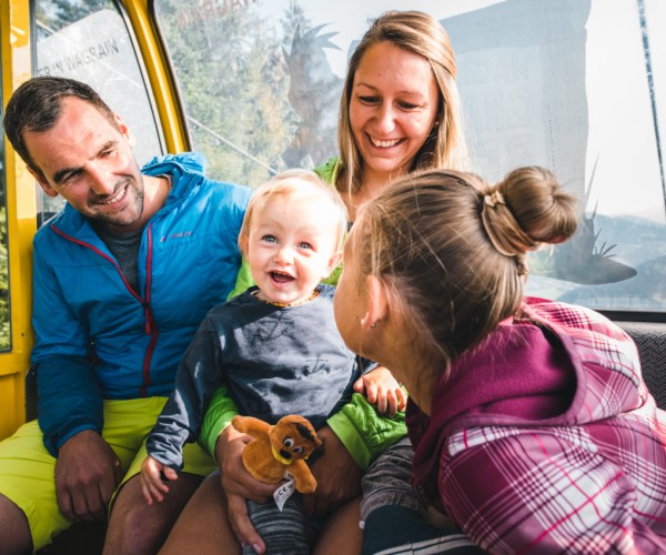 Sommerliftln auf den Berg in Wagrain-Kleinarl mit der ganzen Familie